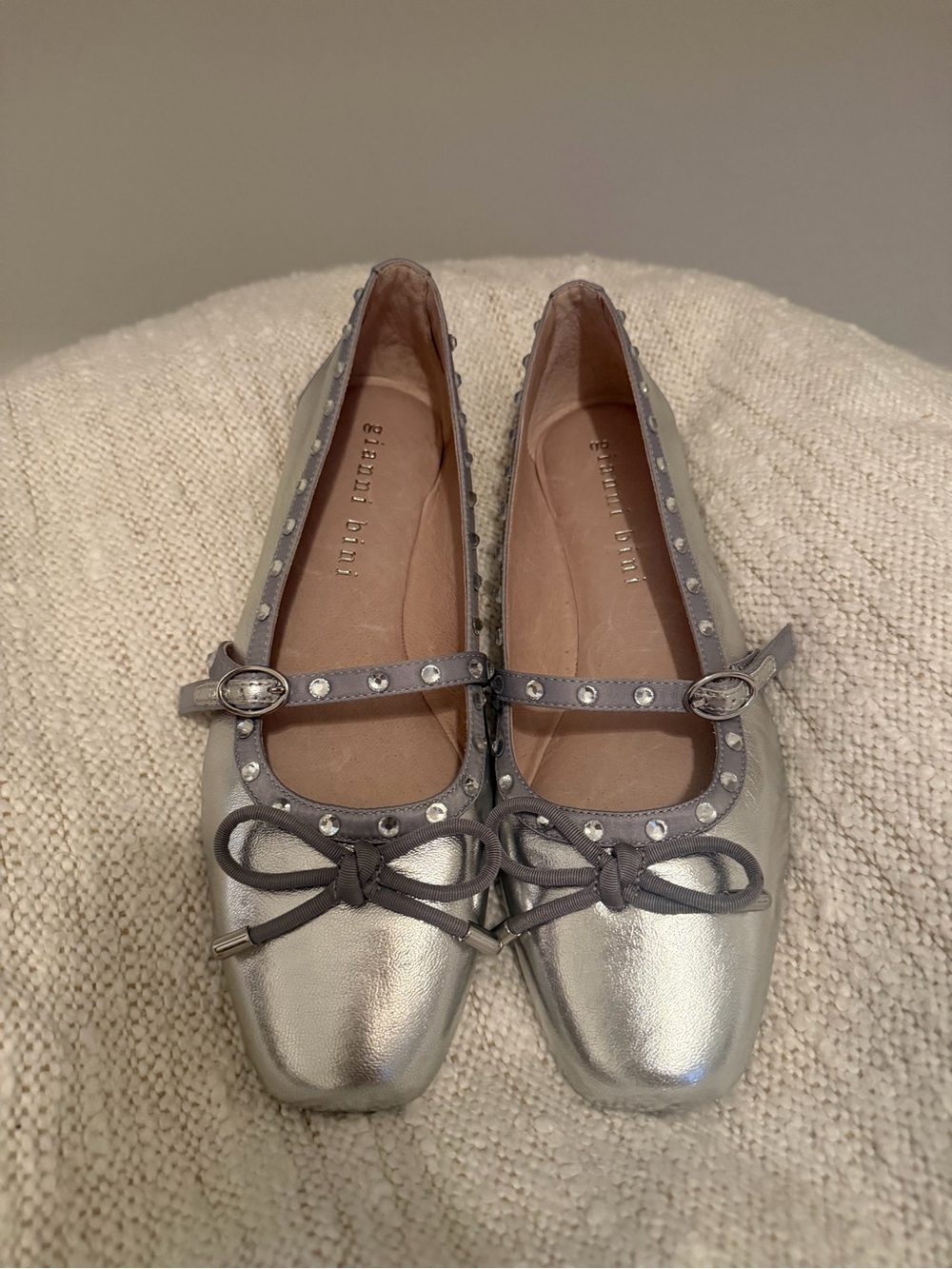 NEW Gianni Bini Silver Mary Jane Ballet Flats with Gray Trim